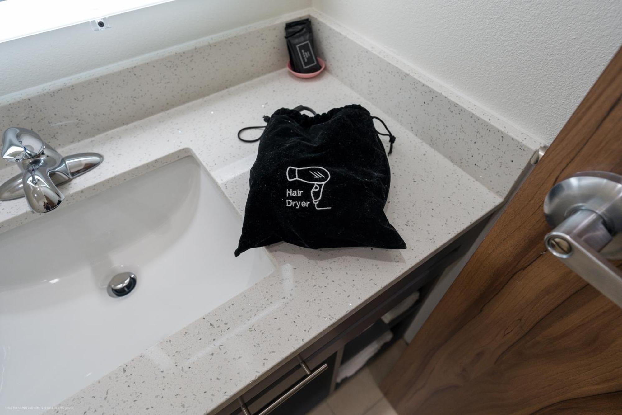 Texas Bungalows Hotel & Hotel Que At Lakeline Austin Cedar Park Εξωτερικό φωτογραφία